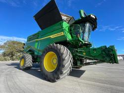 2022 John Deere X9 1000