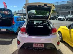 2014 Hyundai Veloster SR Turbo