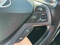 2014 Hyundai Veloster SR Turbo