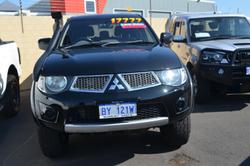 2012 Mitsubishi Triton GL-R