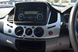 2012 Mitsubishi Triton GL-R