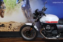 2023 MOTO GUZZI V7 SPECIAL White