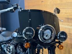 2022 HARLEY-DAVIDSON FLHCS HERITAGE CLASSIC 114