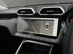 2025 MG ZS Essence Hybrid+