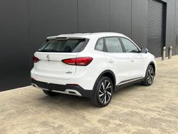 2025 MG ZS Essence Hybrid+