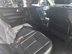 2015 Nissan Pathfinder ST-L