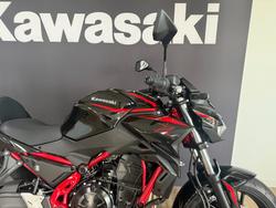 2025 Kawasaki Z650L (LAMS) Black