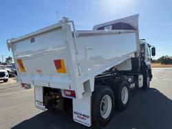 2025 Isuzu F Series FXZ 260-355 AT R45