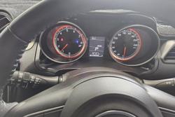 2019 Suzuki Swift GL Navigator AZ Pure White