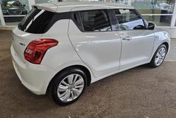 2019 Suzuki Swift GL Navigator AZ Pure White