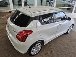 2019 Suzuki Swift GL Navigator AZ Pure White