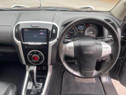 2017 Isuzu MU-X LS-T