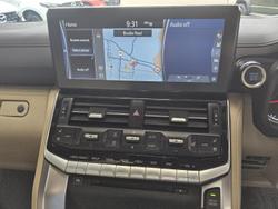 2022 Toyota Landcruiser Sahara FJA300R 4X4 Dual Range Silver Pearl