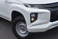 2020 Mitsubishi Triton GLX ADAS