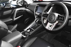 2025 Mitsubishi Pajero Sport Exceed QG MY25 4X4 Dual Range White Diamond