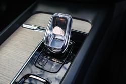 2022 Volvo XC60 B5 Inscription