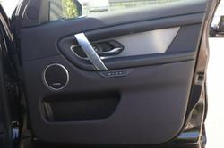 2025 Land Rover Discovery Sport P250 Dynamic SE L550 MY25.5 4X4 Constant Santorini Black