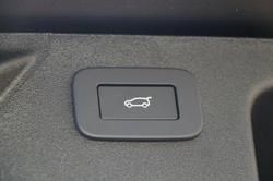 2025 Land Rover Discovery Sport P250 Dynamic SE L550 MY25.5 4X4 Constant Santorini Black