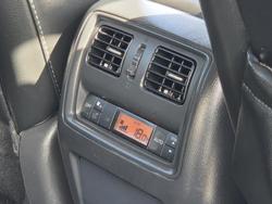 2017 Nissan Pathfinder ST-L