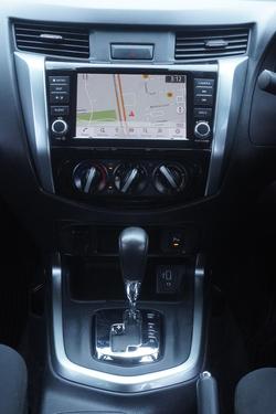 2021 Nissan Navara ST