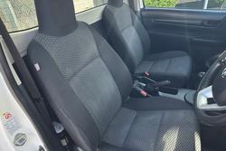 2017 Toyota Hilux Workmate TGN121R Glacier White