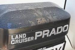 2020 Toyota Landcruiser Prado VX