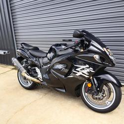 2019 Suzuki Hayabusa (GSX1300R) Hayabusa Black