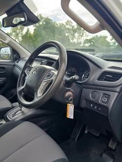 2021 Mitsubishi Triton GLX