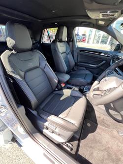 2025 Volkswagen T-Roc 140TSI R-Line