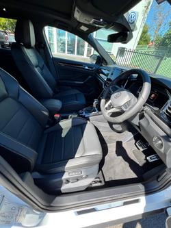 2025 Volkswagen T-Roc 140TSI R-Line