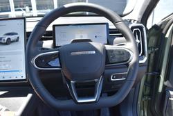 2025 Jaecoo J7 SHS Track