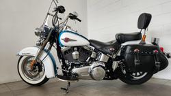 2017 Harley-Davidson Heritage Softail Classic 1690 (FLSTC) Softail White