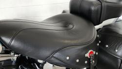 2017 Harley-Davidson Heritage Softail Classic 1690 (FLSTC) Softail White