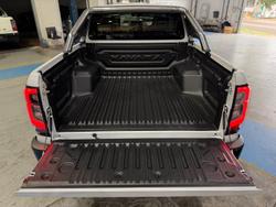 2026 Nissan Navara ST-X