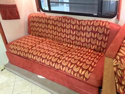 2009 Winnebago Longreach