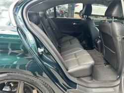 2015 HOLDEN COMMODORE SS-V VF II Green