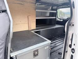 2018 Hyundai iLoad TQ3-V Series II MY18 Creamy White