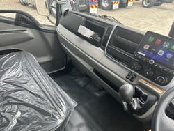 2025 Fuso Canter 815 White