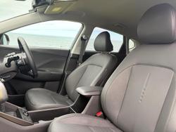 2025 Hyundai Kona Premium