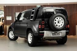 2023 Land Rover Defender 110 P300