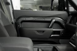 2023 Land Rover Defender 110 P300