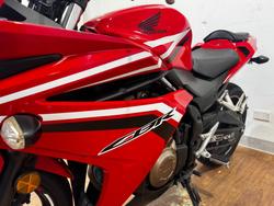 2016 Honda CBR500R RED