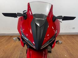 2016 Honda CBR500R RED