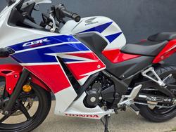 2014 Honda CBR300R WHITE