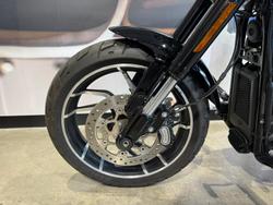 2021 Harley-Davidson Sport Glide 107 (FLSB) Softail Black