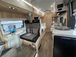2026 Avan Applause 600-1 Single Beds