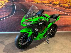 2023 Kawasaki Ninja 400 (EX400G) Ninja Green