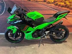 2023 Kawasaki Ninja 400 (EX400G) Ninja Green