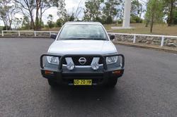 2010 Nissan Navara RX D40 4X4 Dual Range WHITE