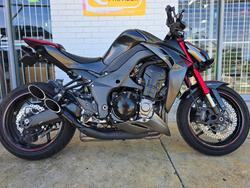 2016 Kawasaki Z1000 Red